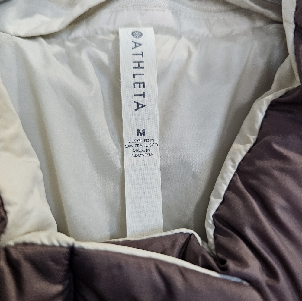 Athleta puffer jacket - Picture 4 of 4